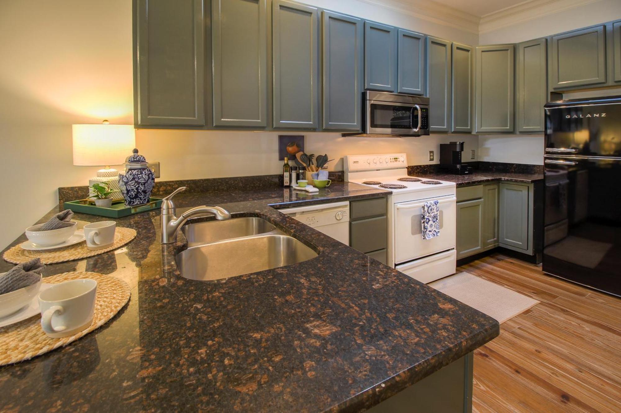 Private Patio Retreat In Charming Downtown Διαμέρισμα Σαβάνα Εξωτερικό φωτογραφία